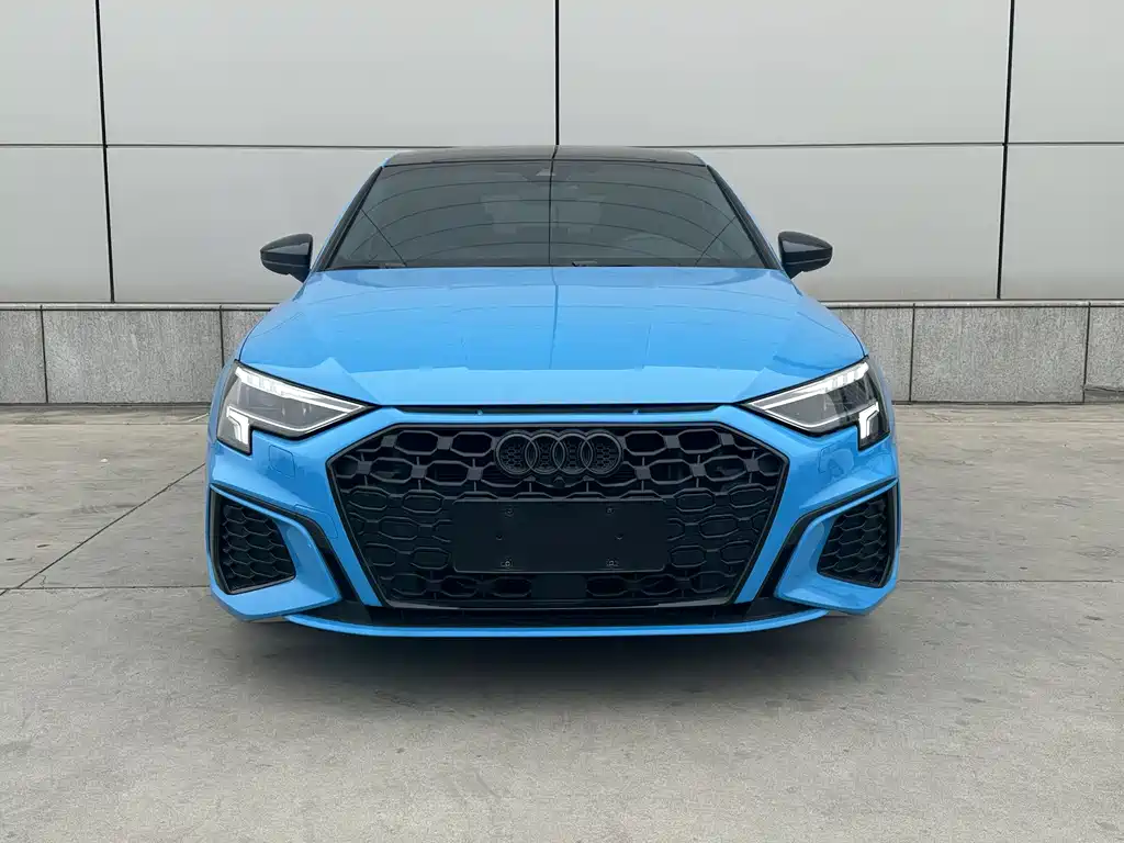Audi A3 2022 Sportback 35 TFSI RS Kit Burning Speed ​​Type купить на сайте DeffCars