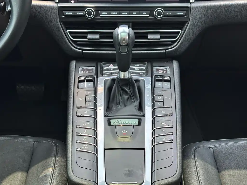 Macan 2021 Macan 2.0T купить на сайте DeffCars