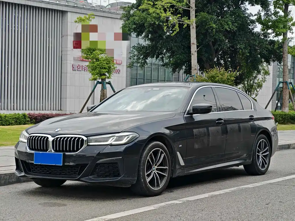 BMW 5 Series 2022 facelift 525Li M Sports Package купить на сайте DeffCars