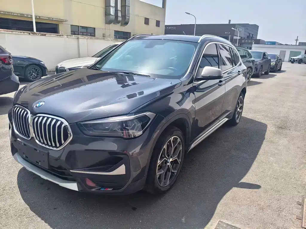BMW X1 2022 sDrive20Li Fashion Model купить на сайте DeffCars