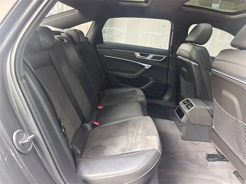 Audi A6L 2024 45 TFSI Premium Dynamic Model купить на сайте DeffCars