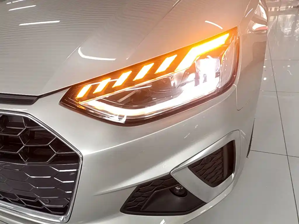 Audi A4L 2020 40 TFSI Fashionable and Dynamic купить на сайте DeffCars