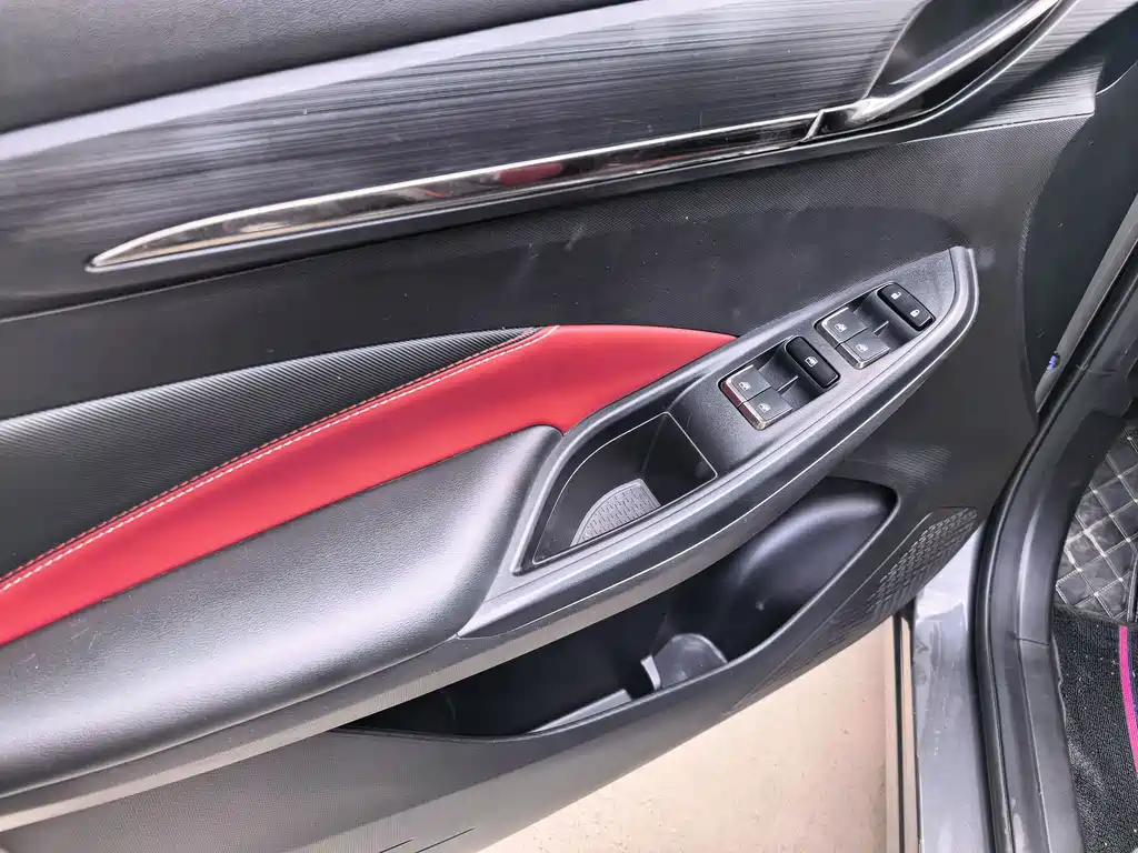 Changan Oshan X5 2021款 1.5T DCT尊贵型 купить на сайте DeffCars