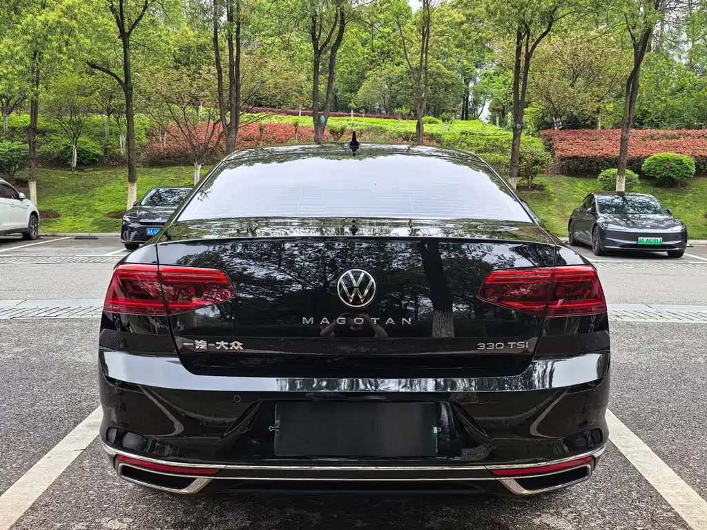 Magotan 2021 330TSI DSG 30th Anniversary Edition купить на сайте DeffCars