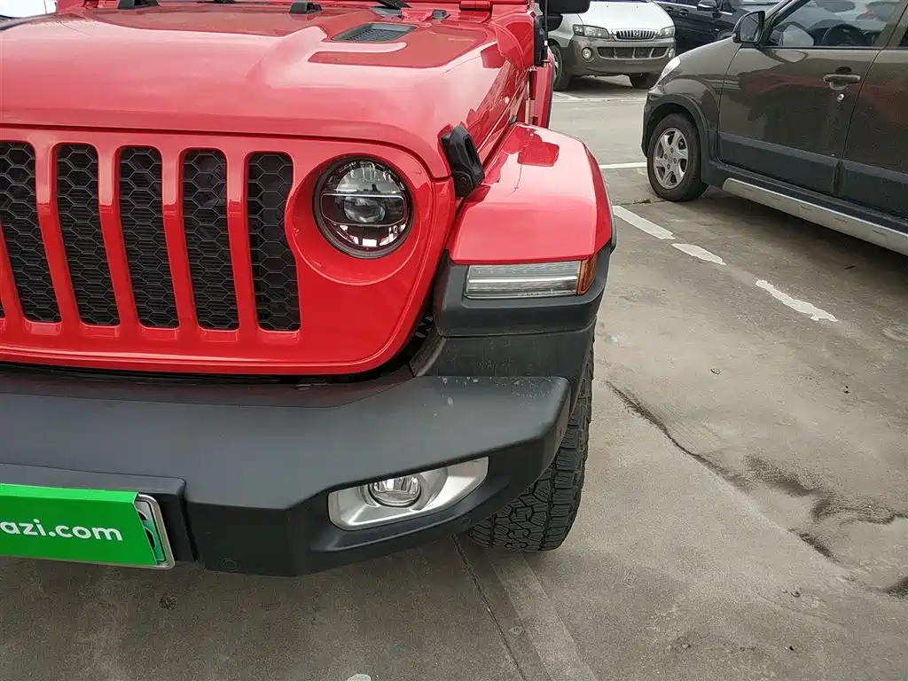 Wrangler New Energy 2021 Four-door 2.0T 4xe Sahara купить на сайте DeffCars