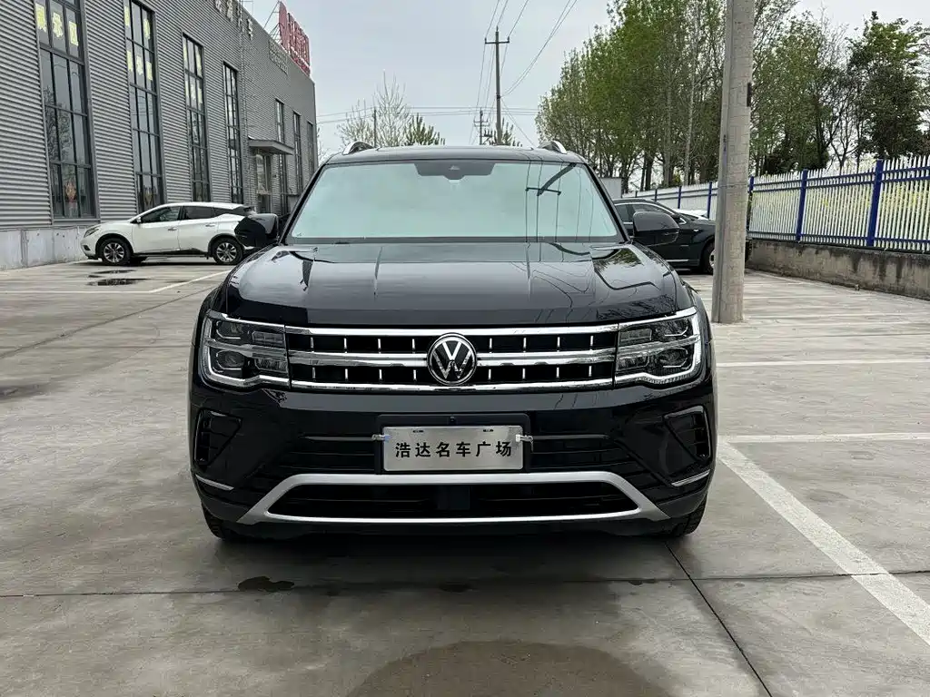 Touron 2024 380TSI four-wheel drive luxury version купить на сайте DeffCars