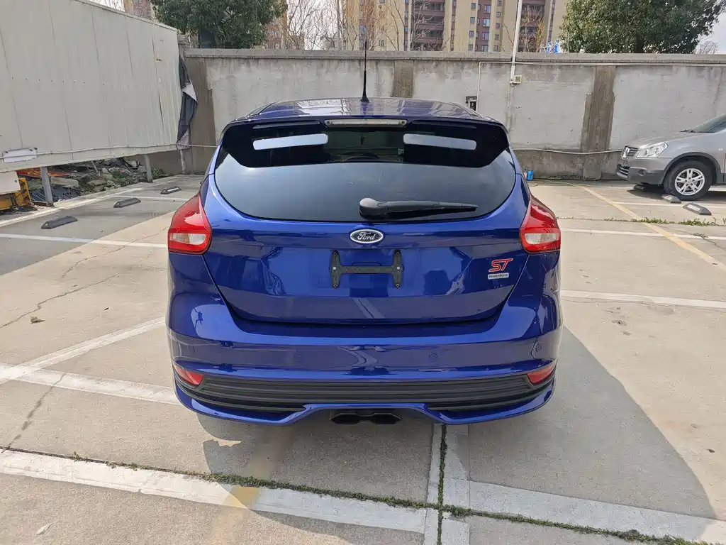 Focus imported 2015 2.0T ST standard version купить на сайте DeffCars
