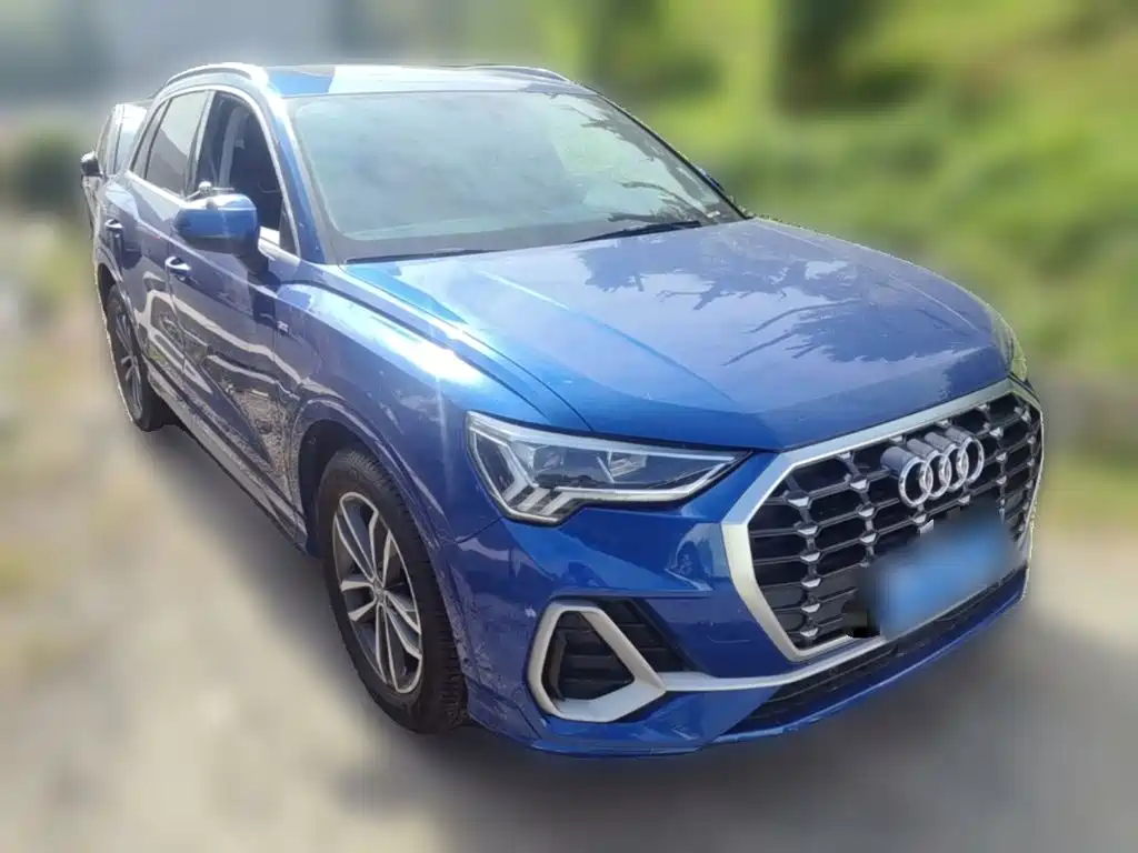 Audi Q3 2021 35 TFSI aggressive and dynamic купить на сайте DeffCars
