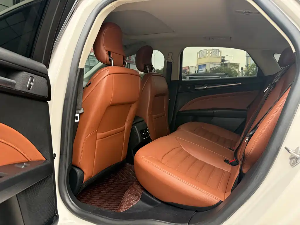 Mondeo 2018 EcoBoost 200 Cognac Special Edition купить на сайте DeffCars