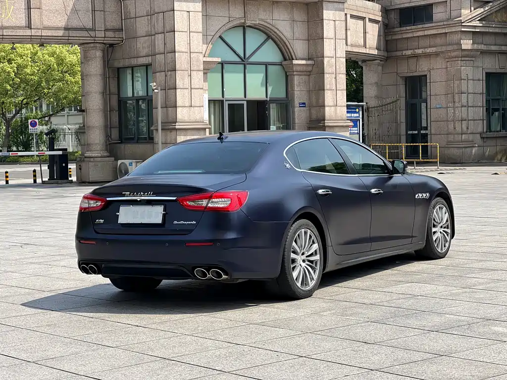 President 2018 3.0T Standard Edition купить на сайте DeffCars