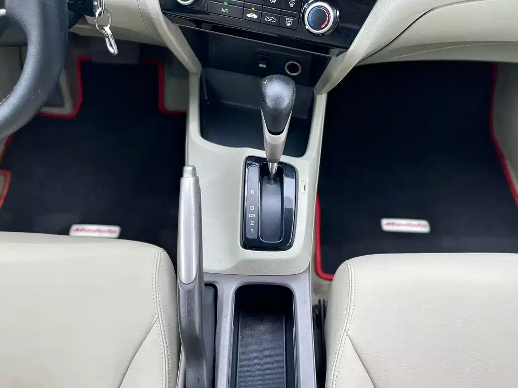 Civic 2012 1.8L automatic comfort version купить на сайте DeffCars