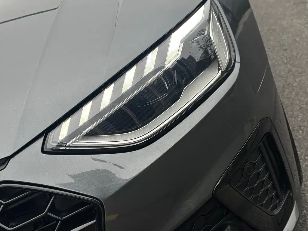 Audi A4L 2022 40 TFSI luxury and dynamic model купить на сайте DeffCars