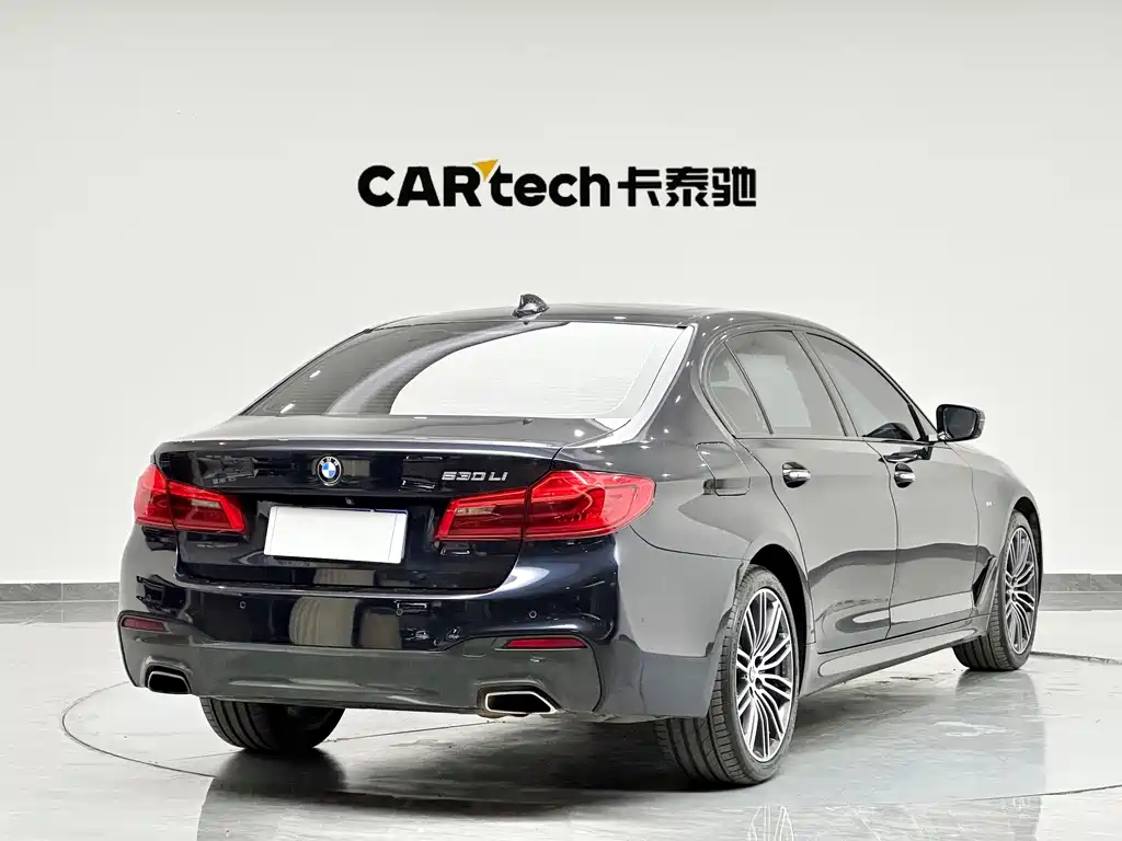 BMW 5 Series 2018 facelift 530Li Exclusive M Sports Package купить на сайте DeffCars