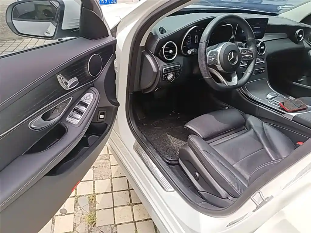 Mercedes-Benz C-Class 2020 facelift C 200 L stylish sports version купить на сайте DeffCars