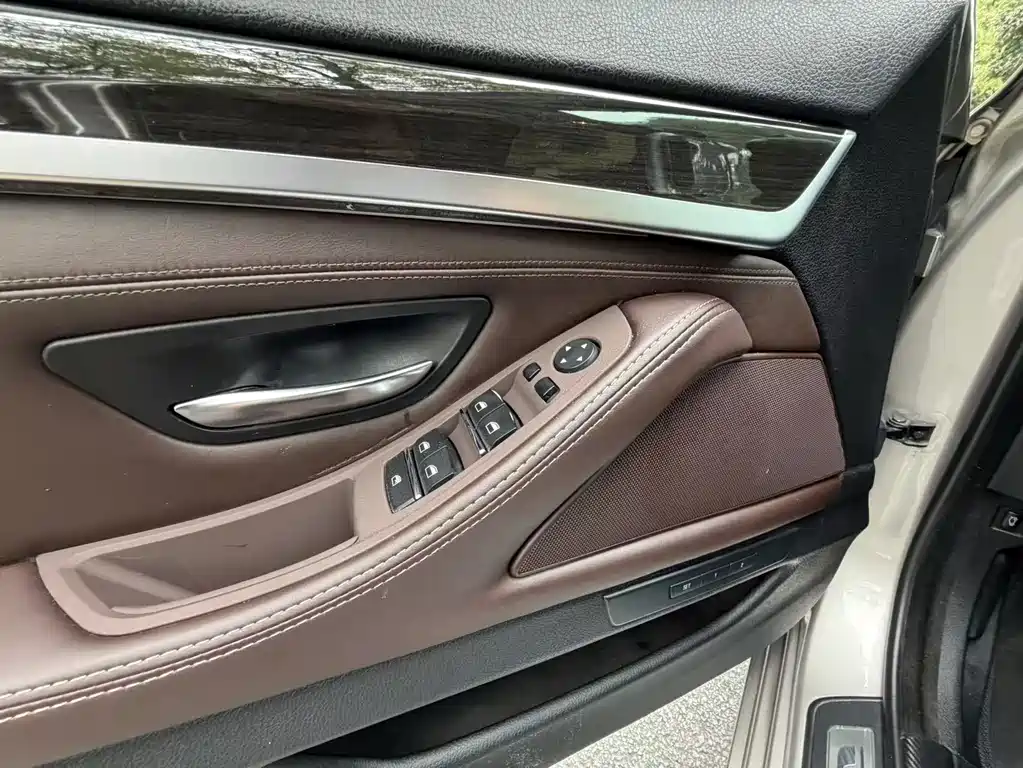 BMW 5 Series 2014 525Li Luxury Design Package купить на сайте DeffCars