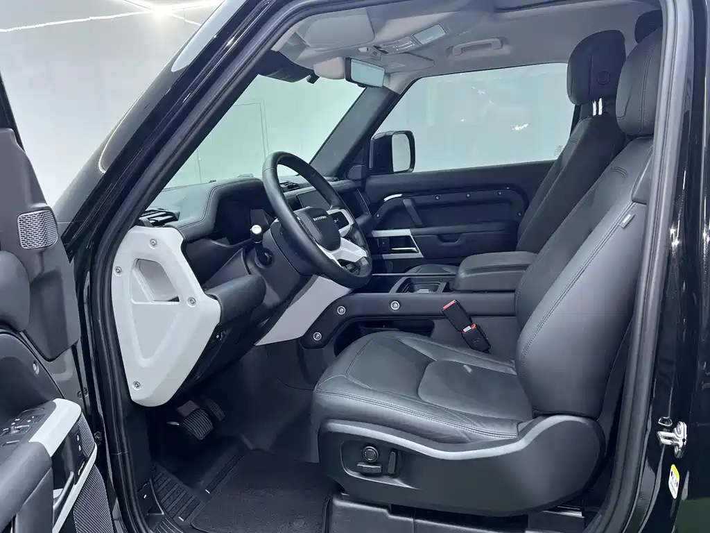 Land Rover Defender 2023 facelift 90 3.0T P400 XS купить на сайте DeffCars