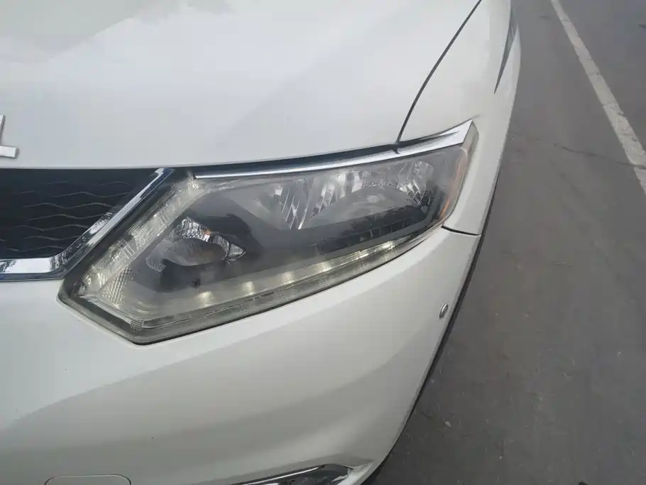 X-Trail 2014 2.5L CVT Advanced Edition 4WD купить на сайте DeffCars