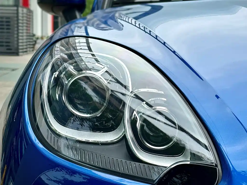 Macan 2017 Macan 2.0T купить на сайте DeffCars