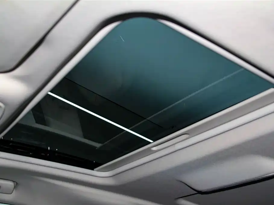 Buick GL8 2023 ES Lu Zun Comfort Type купить на сайте DeffCars
