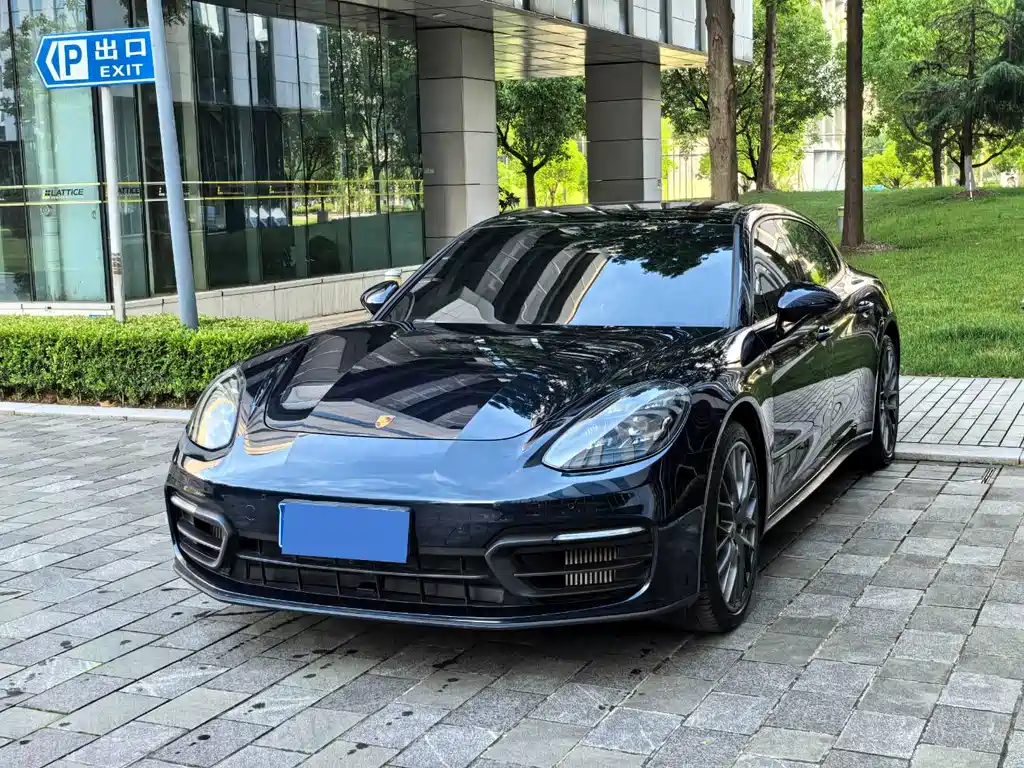 Panamera 2023 Panamera 4 Executive Extended Edition 2.9T купить на сайте DeffCars