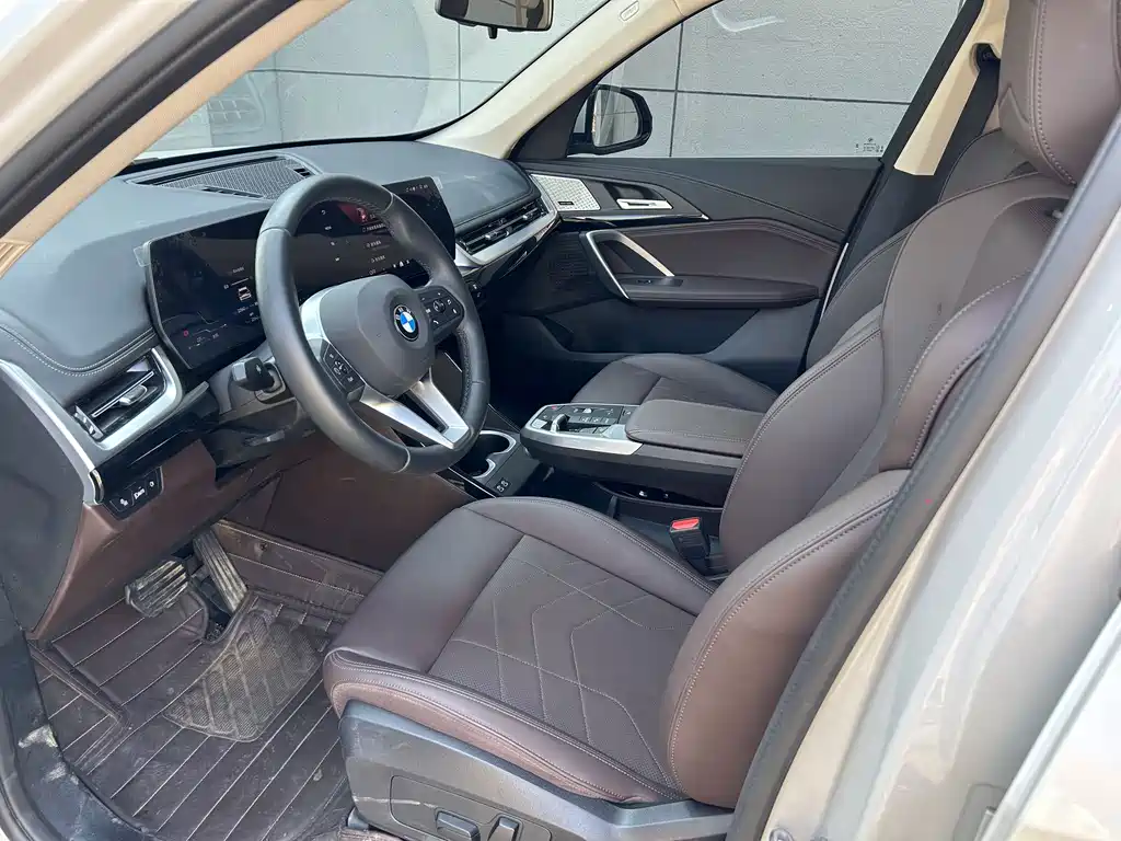 BMW X1 2024 sDrive25Li X Design Package купить на сайте DeffCars
