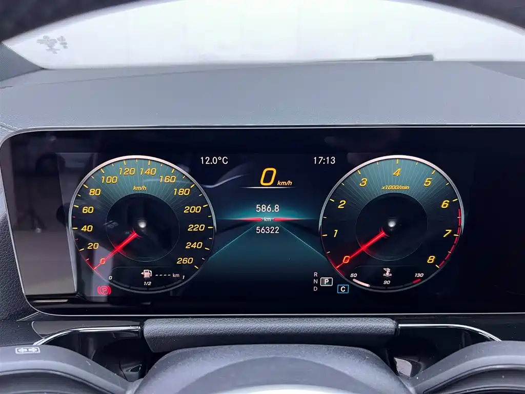 Mercedes-Benz GLA 2020 GLA 200 купить на сайте DeffCars