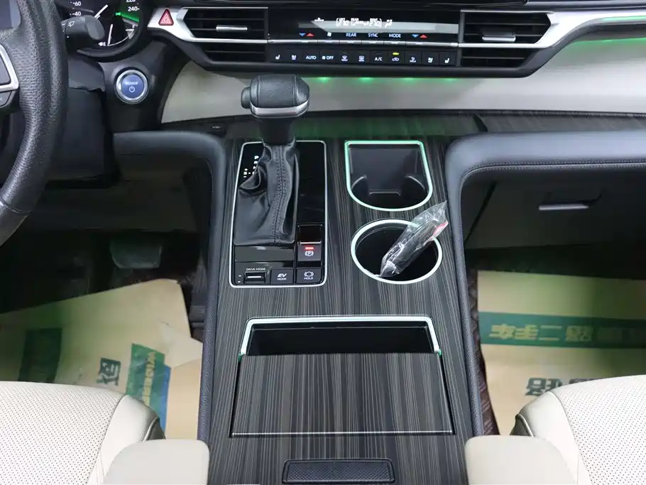 Grevia 2022 2.5L Hybrid Honor Edition купить на сайте DeffCars