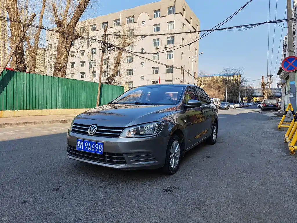 Jetta 2013 1.4L manual comfort model купить на сайте DeffCars