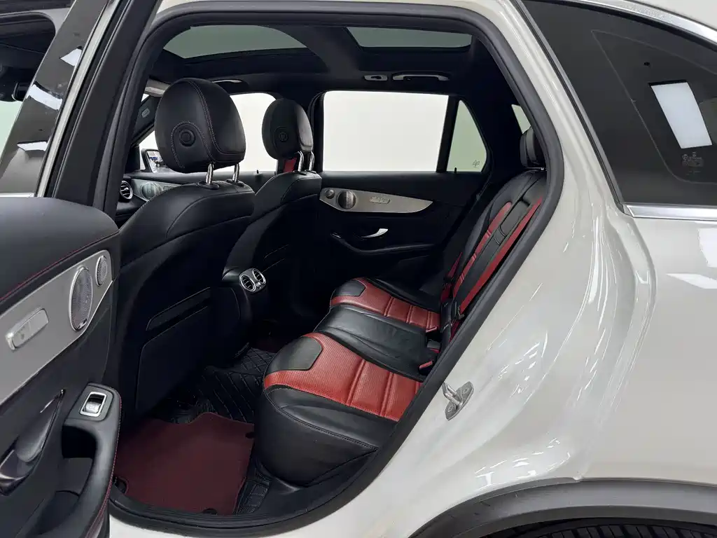 Mercedes-Benz GLC AMG 2018 AMG GLC 63 4MATIC+ купить на сайте DeffCars