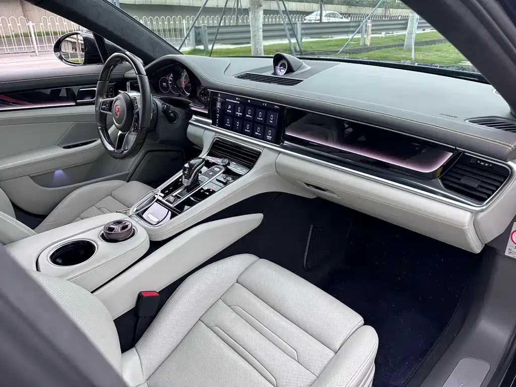 Panamera 2019 Panamera 2.9T купить на сайте DeffCars