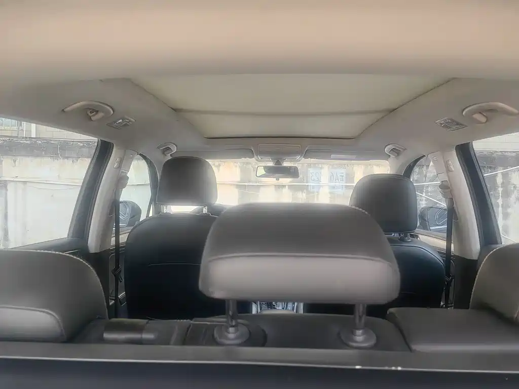 Tiguan L 2019 330TSI automatic two-wheel drive panoramic comfort version National VI купить на сайте DeffCars