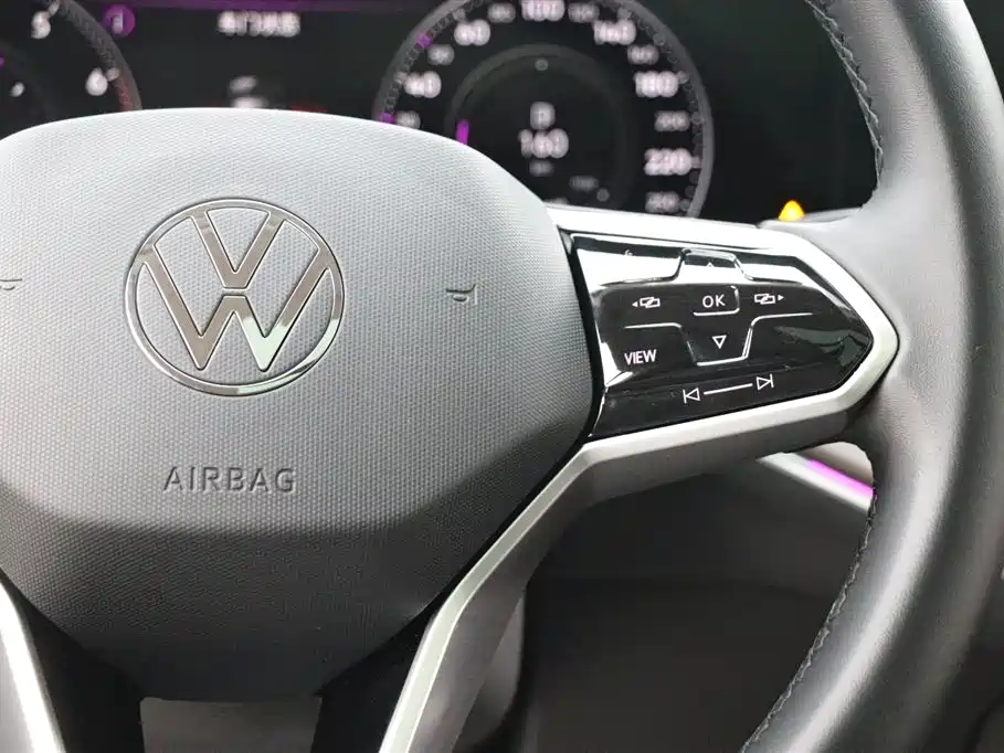Touareg 2022 3.0TSI Ruixiang Edition Classic Sports Package купить на сайте DeffCars