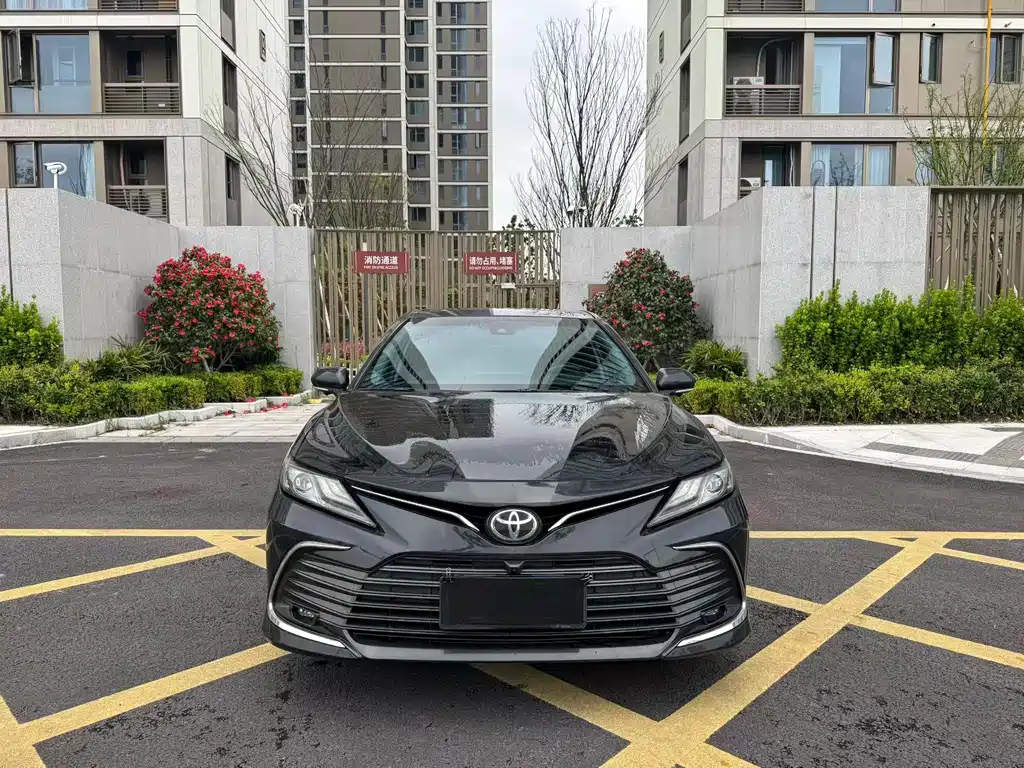 Camry 2021 2.5G Deluxe Edition купить на сайте DeffCars