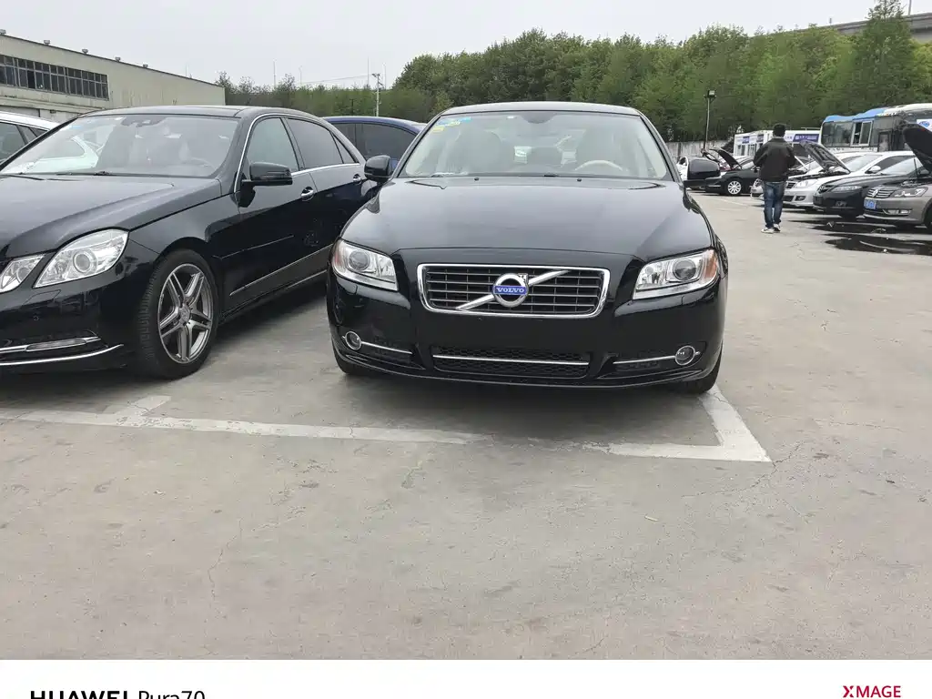Volvo S80L 2012 2.0T Zhishang Edition купить на сайте DeffCars
