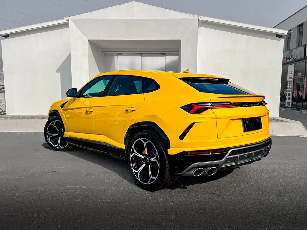 Urus 2021 4.0T V8 купить на сайте DeffCars