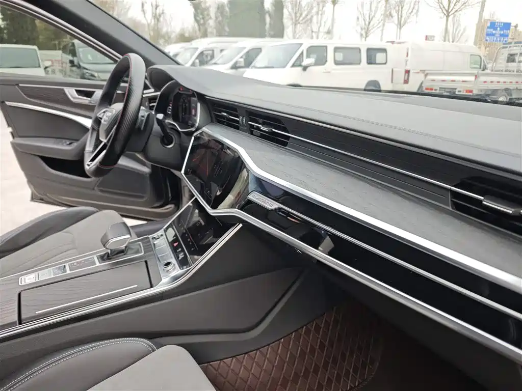Audi A6L 2024 45 TFSI quattro premium dynamic model купить на сайте DeffCars
