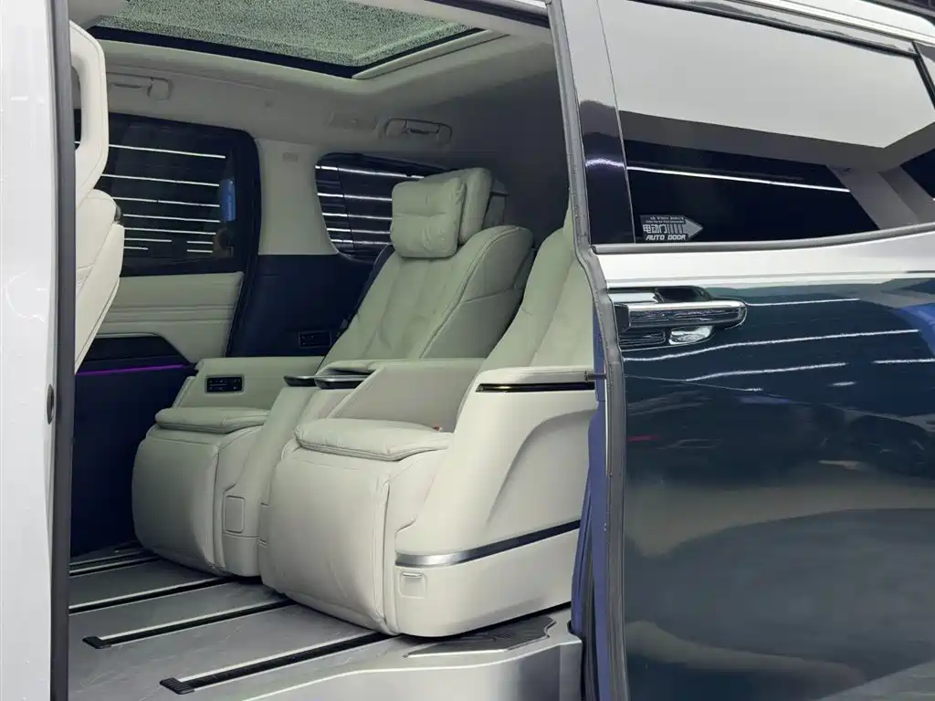 Century 2025 2.0T seven-seat Yuanshi Edition купить на сайте DeffCars