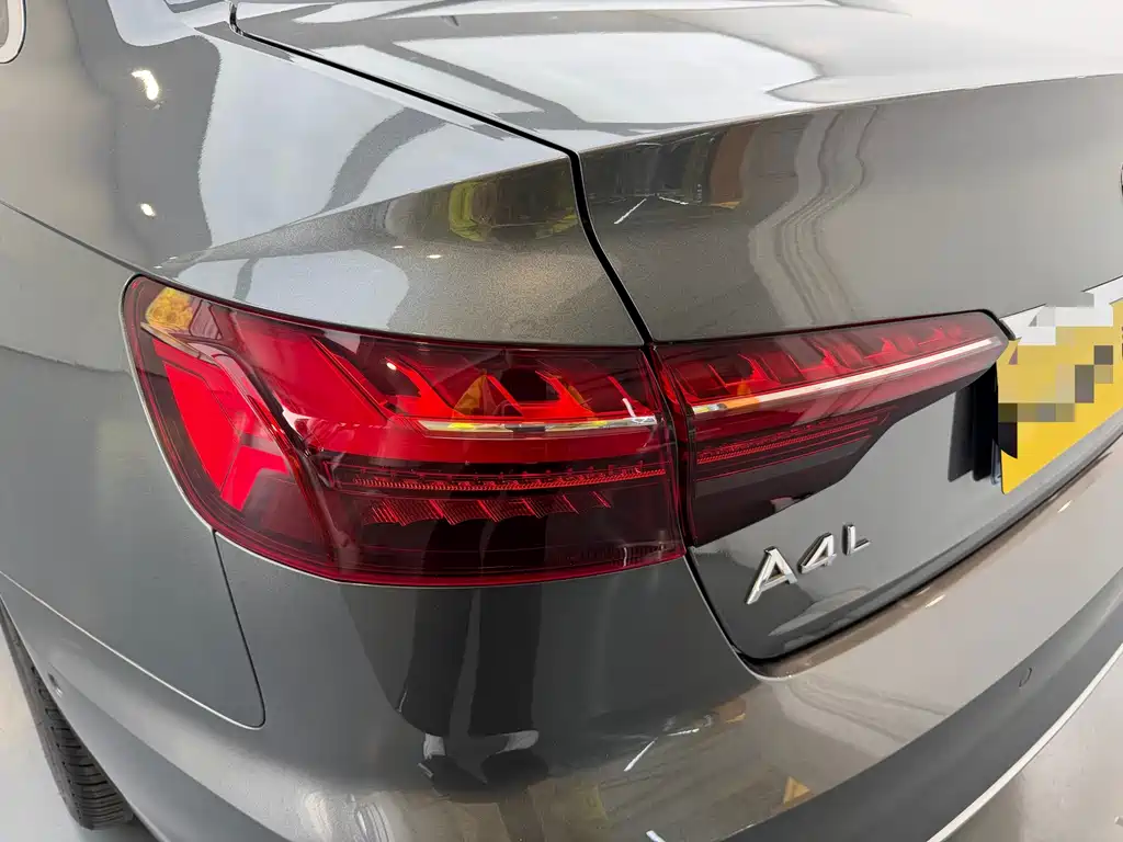 Audi A4L 2022 40 TFSI luxury and dynamic model купить на сайте DeffCars
