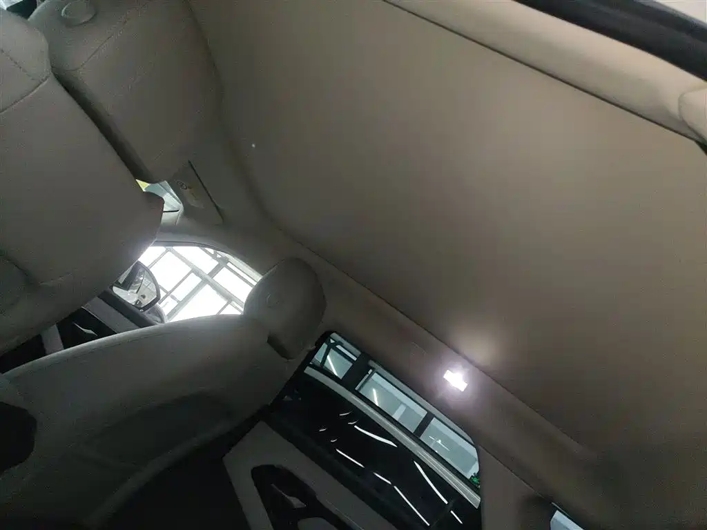 Range Rover Evoque 2020 249PS Youth Edition купить на сайте DeffCars