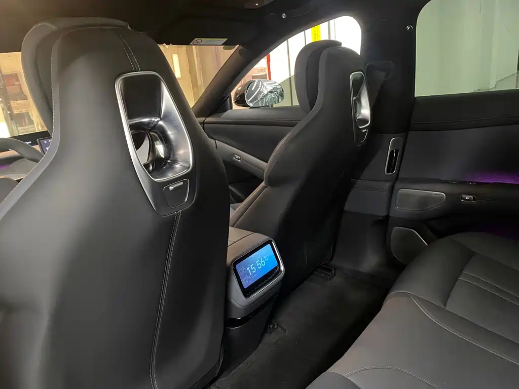 YU7 2025 Pro Edition купить на сайте DeffCars