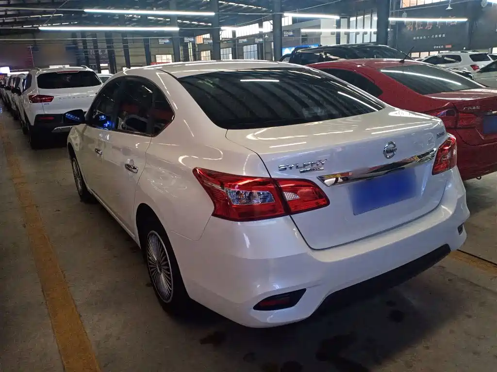 Sylphy 2021 Classic 1.6XE CVT Comfort Edition купить на сайте DeffCars