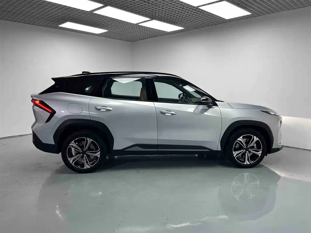 Galaxy L7 2025 EM-i 115km Discovery+ Edition купить на сайте DeffCars