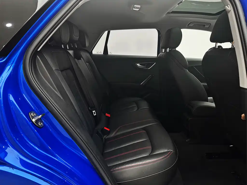 Audi Q2L 2022 35 TFSI aggressive and dynamic model купить на сайте DeffCars