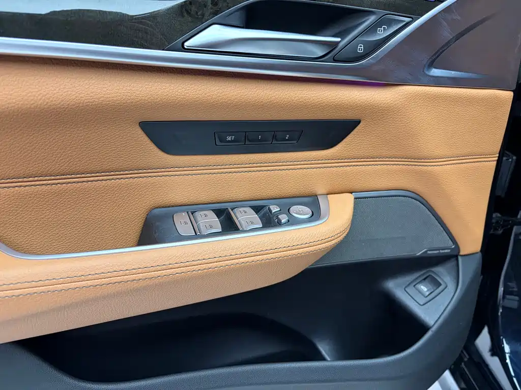 BMW 6 Series GT 2019 630i M Sports Package купить на сайте DeffCars