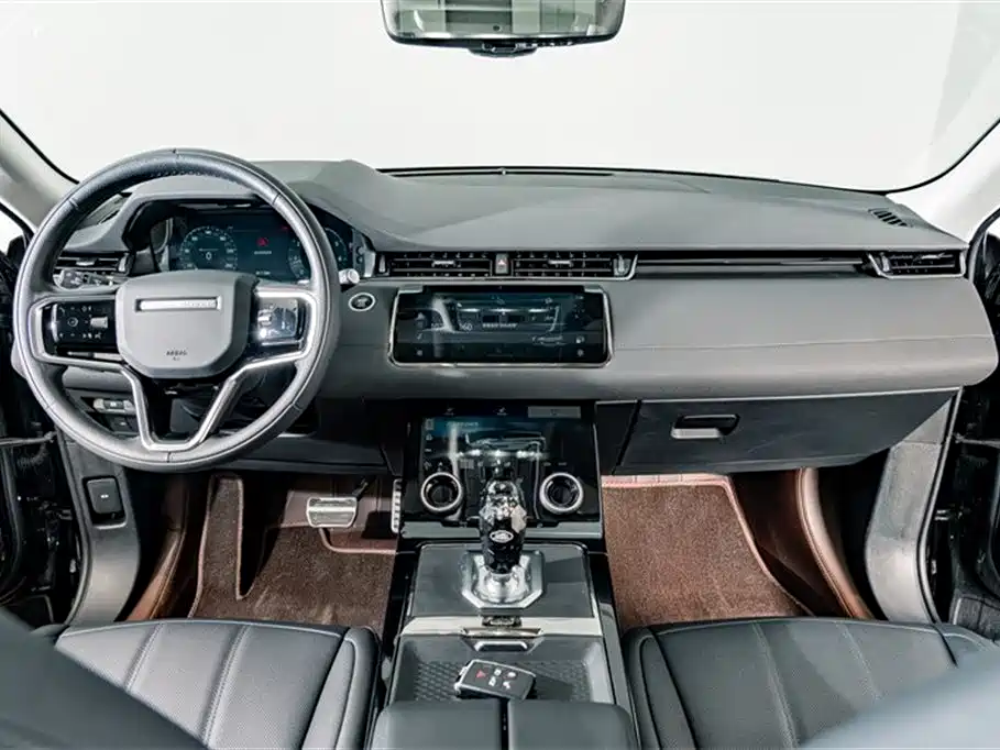 Range Rover Evoque 2023 Evoque L 249PS Corinthian Bronze Special Edition купить на сайте DeffCars