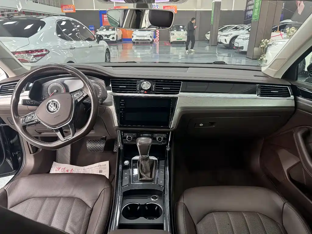 Huiang 2021 380TSI Deluxe Edition купить на сайте DeffCars