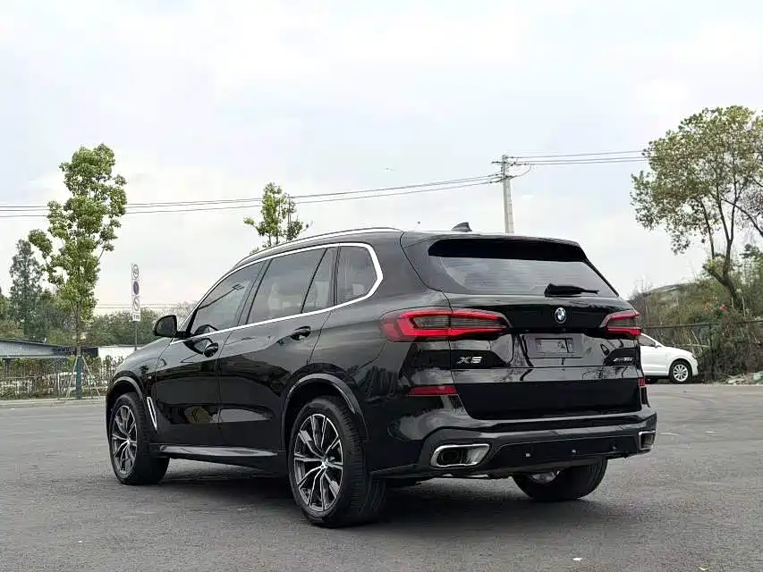 BMW X5 2022 xDrive 30Li Exclusive M Sports Package купить на сайте DeffCars