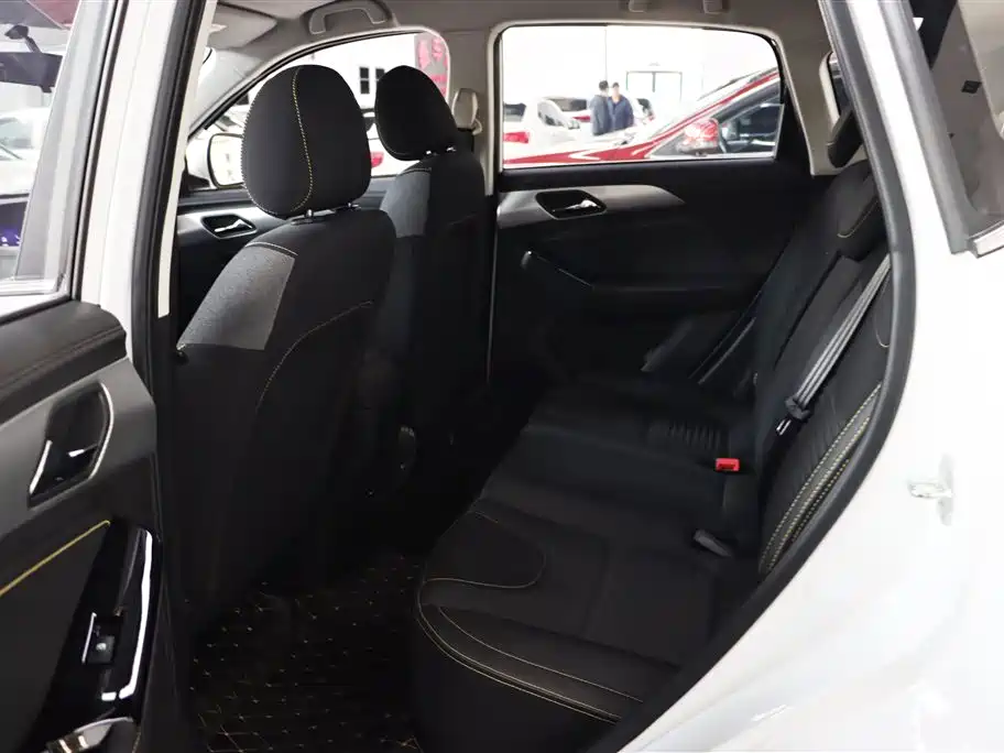 Beijing X3 2019 1.5L Automatic Star Edition купить на сайте DeffCars