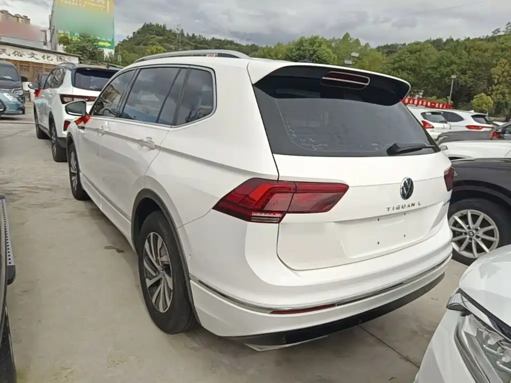 Tiguan L plug-in hybrid 2021 430PHEV plug-in hybrid flagship version купить на сайте DeffCars