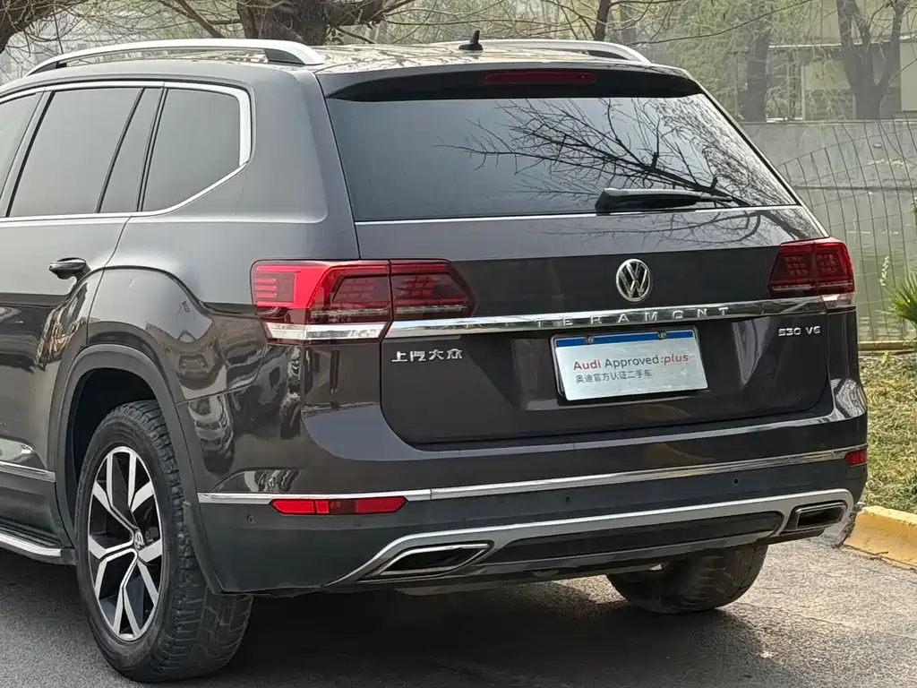 Touron 2017 530 V6 four-wheel drive luxury version купить на сайте DeffCars